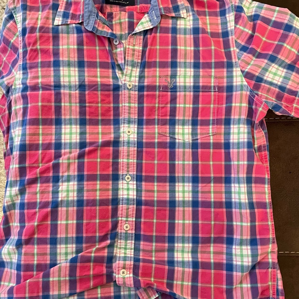 Lot of 2 American Eagle Short sleeve shirts